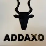 Photo réel Logo découpe en plexi noir